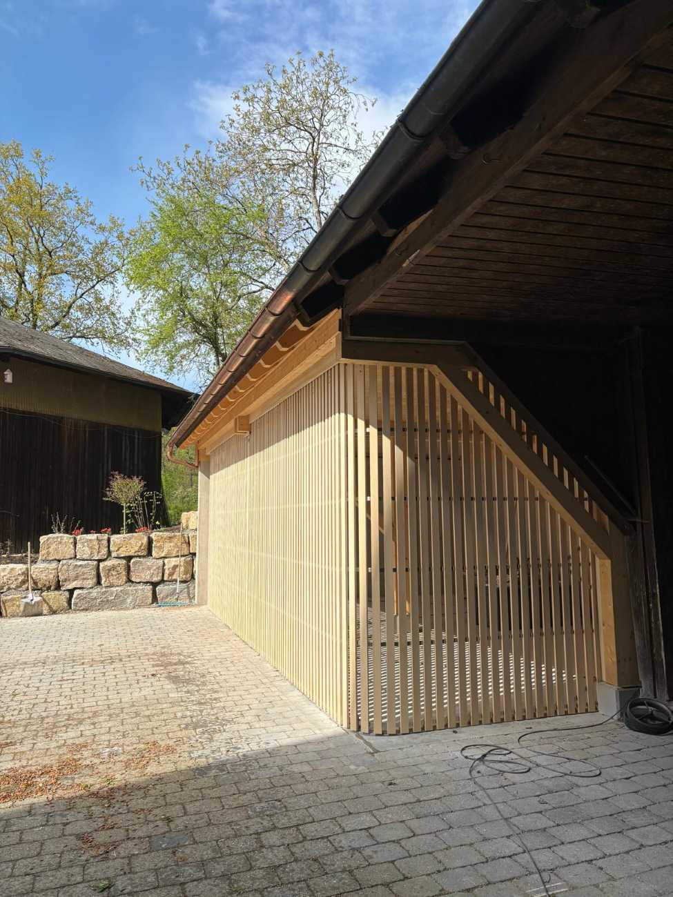 Garagentore vom Profi - Rundum Meir aus Schrobenhausen